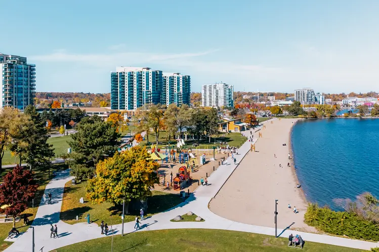 HouseKeeping PRO cleaning services in Barrie Simcoe County